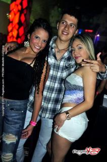 Foto 99 de Discoteca Prizma 26 noviembre 2011 en Prizma Discoteca Medellin, Medellín