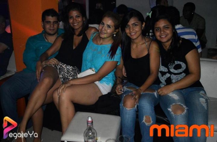 Foto 7 de Miami Bar Cali 2015-07-27 en Miami Bar Cali, Cali