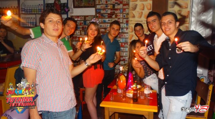 Foto 36 de Tutaina - 1er FDS Nov 2014 en FONDA TUTAINA Medellin, Medellín