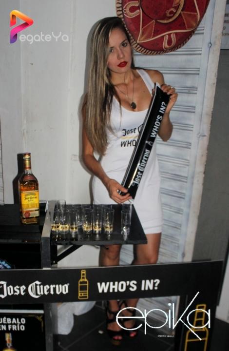Foto 31 de Epika - 2do FDS Dic. 2015 en Epika Night Club, Cali