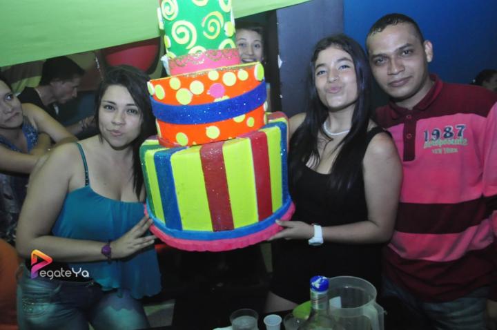 Foto 18 de El Manicomio sábado 20 de junio 2015 en Discoteca El Manicomio Bucaramanga, Bucaramanga