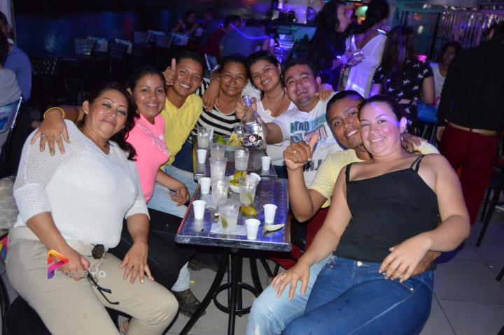 Foto 55 de Discoteca New york 21 de marzo 2015 en Discoteca New York Bucaramanga, Bucaramanga