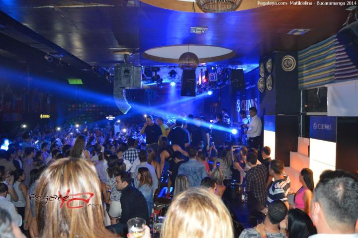 Foto 37 de Fotos Peter Manjarres en Discoteca Matildelina Bucaramanga, Bucaramanga