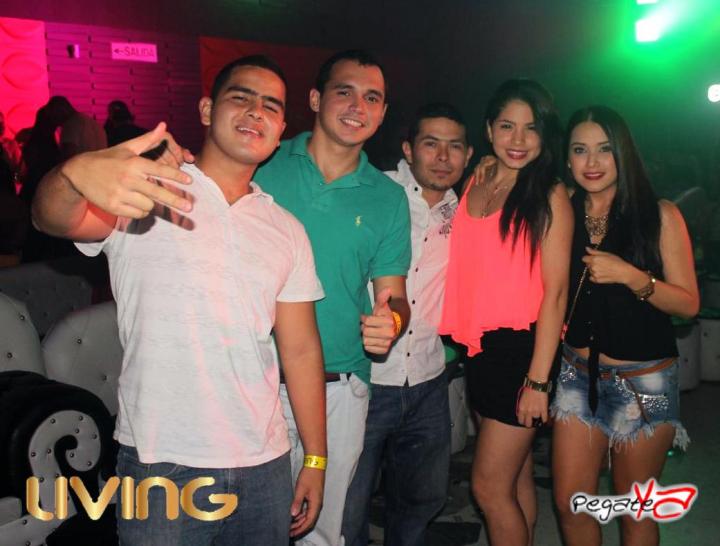 Foto 67 de Living Night Club - Oct 11 en Living Night Club, Cali