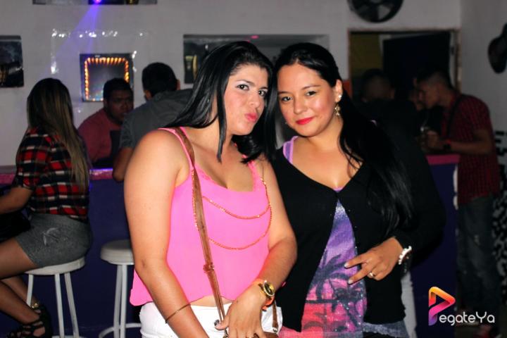 Foto 6 de Ahma Bar - Abril 25 del 2015 en Ahma Cali, Cali