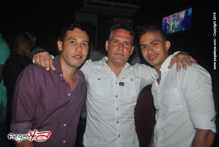 Foto 15 de CINEMA CLUB 29 Y 30 de AGOS2014 en D8 club, Cartagena