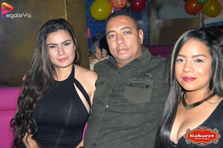 Foto 30 de Kabaret Bar - 1er/2do Fds Enero. 2017 en Kabaret - Granada, Cali