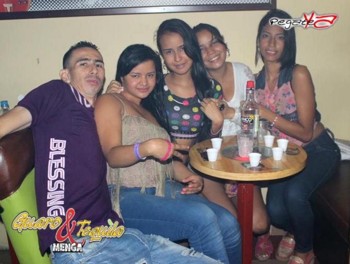 Foto 15 de Guaro & Tequila - Oct 4 del 2014 en Tequila y Guaro