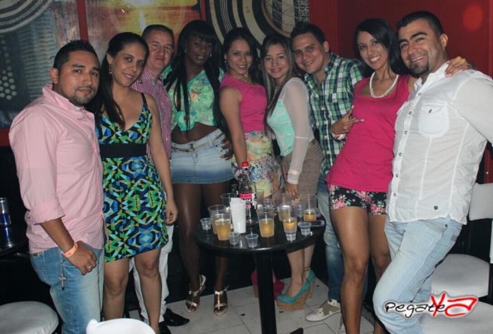 Foto 13 de Ampm Bar - Agosto 01 del 2014 en Am / PM Bar - Cali, Cali