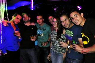 Foto 39 de AQUA DISCOTECA jueves 30 agosto 2012 en Discoteca Aqua Medellin, Medellín