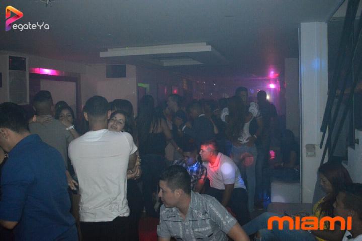 Foto 13 de Miami Bar - 4to Fds Abril 2017 en Miami Bar Cali, Cali