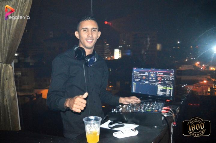Foto 3 de Penthouse 1800 - 4to FDS Mayo 2015 en Penthouse 1800, Cali