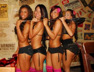 Foto 16 de Mangos Medellin en Discoteca Mangos Medellin, Medellín