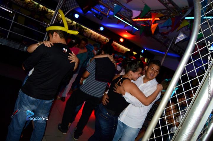 Foto 16 de New York sábado 22 de agosto 2015 en Discoteca New York Bucaramanga, Bucaramanga