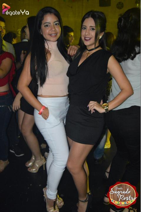 Foto 14 de Sagrado Rostro - 1er Fds Julio 2017 en Fonda Sagrado Rostro