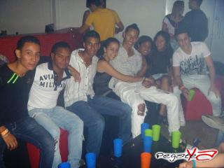 Foto 23 de Babel / Barra Libre : Julio 14 del 2012 en Babel / Barra Libre Cali, Cali