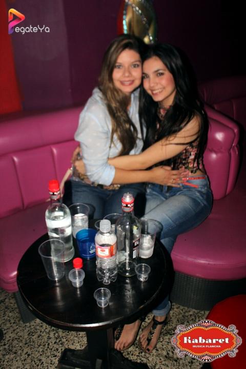 Foto 7 de Kabaret Bar - 5to Fds Abril 2016 en Kabaret - Granada, Cali