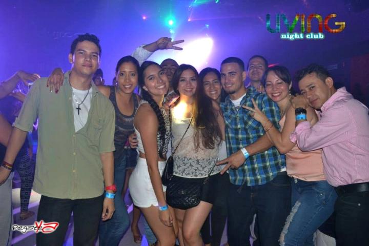 Foto 84 de Living - Feria 2014 en Living Night Club, Cali