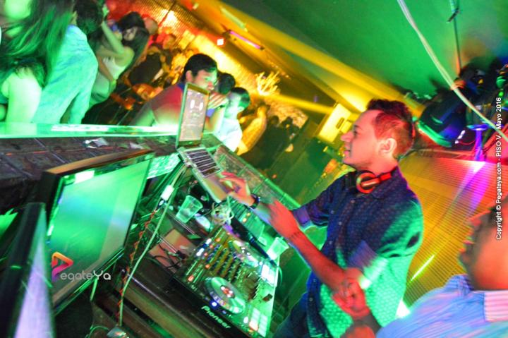 Foto 71 de Piso V - Sabado 14 de mayo 2016 en Bar Piso V Bucaramanga, Bucaramanga