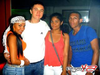 Foto 12 de Octubre 13 del 2012 en Miami Bar Cali, Cali