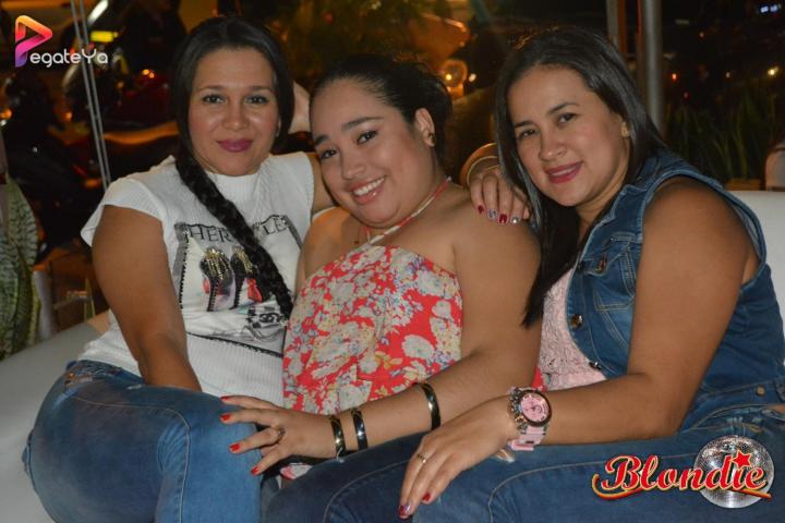 Foto 24 de Blondie - 2do Fds Agosto 2017 en Blondie Bar Cali, Cali