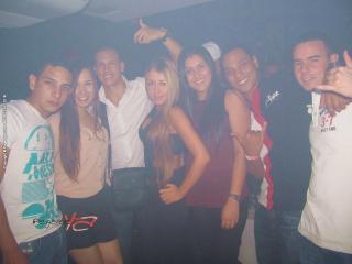Foto 24 de Discoteca Luxury 14 de abril de 2014 en Discoteca Luxury Medellin, Medellín