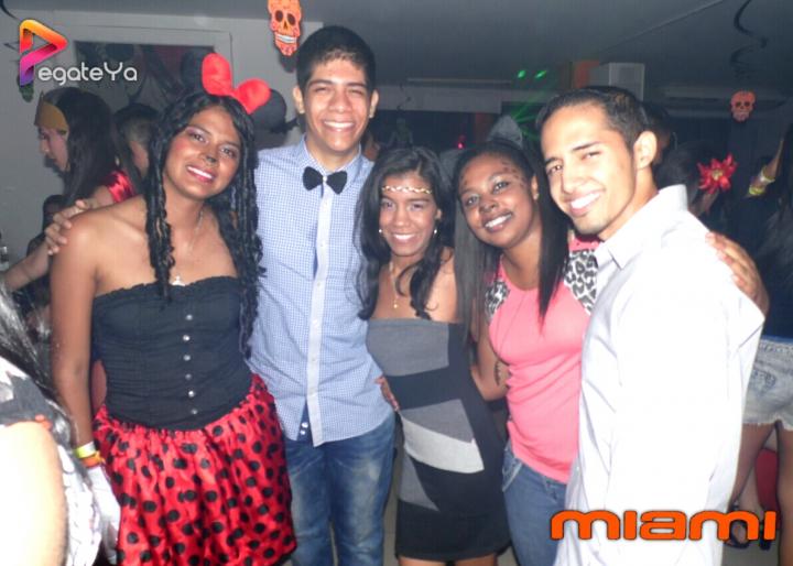 Foto 58 de Miami - Halloween 2015 en Miami Bar Cali, Cali
