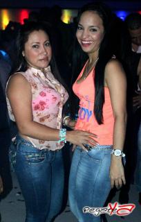 Foto 75 de Junio 15 del 2o13 en Living Night Club, Cali