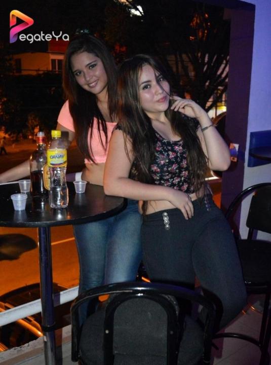 Foto 2 de Ahma Bar . 1er FDS Agosto 2015 en Ahma Cali, Cali