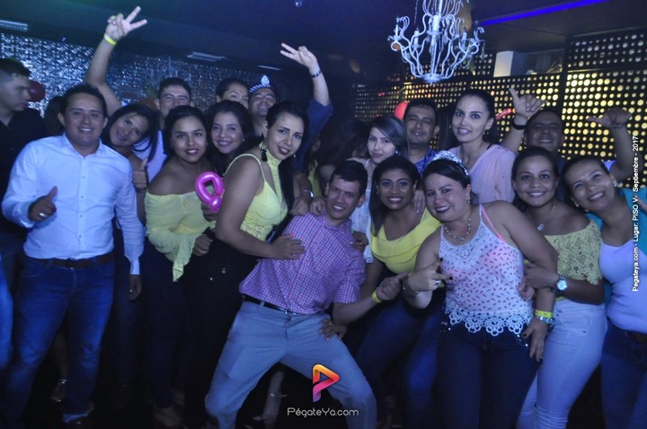 Foto 9 de PISO V - sábado 2 de sep 2017 en Bar Piso V Bucaramanga, Bucaramanga