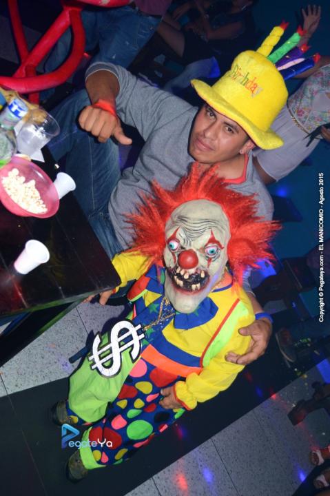 Foto 15 de El Manicomio sábado 22 de agosto 2015 en Discoteca El Manicomio Bucaramanga, Bucaramanga