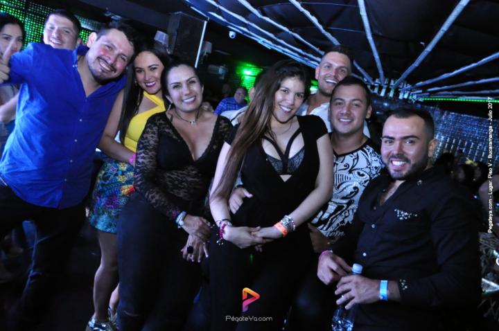 Foto 31 de PISO V - Sábado 5 de julio de 2017 en Bar Piso V Bucaramanga, Bucaramanga