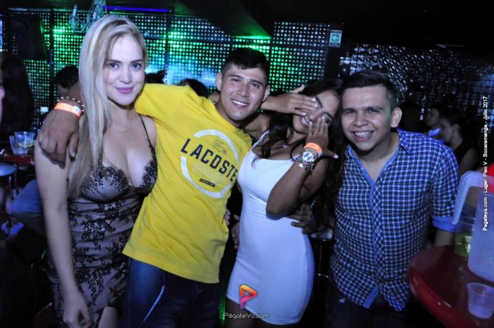Foto 12 de PISO V - Sabado 22 de julio de 2017 en Bar Piso V Bucaramanga, Bucaramanga