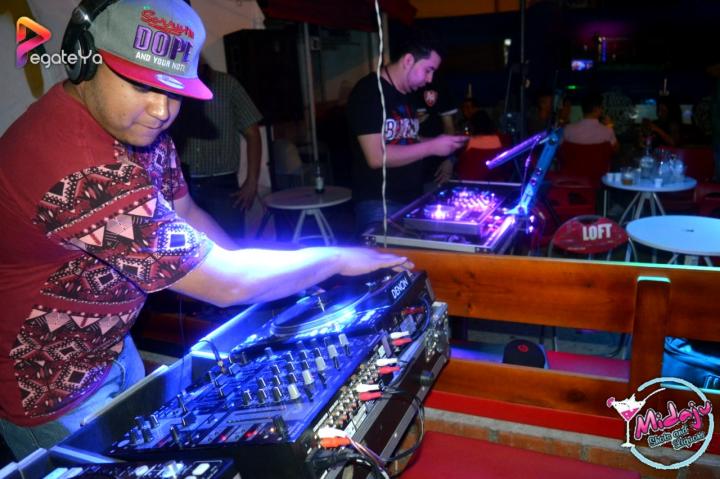 Foto 13 de Midaju - 1er FDS Oct 2015 en Midaju Bar