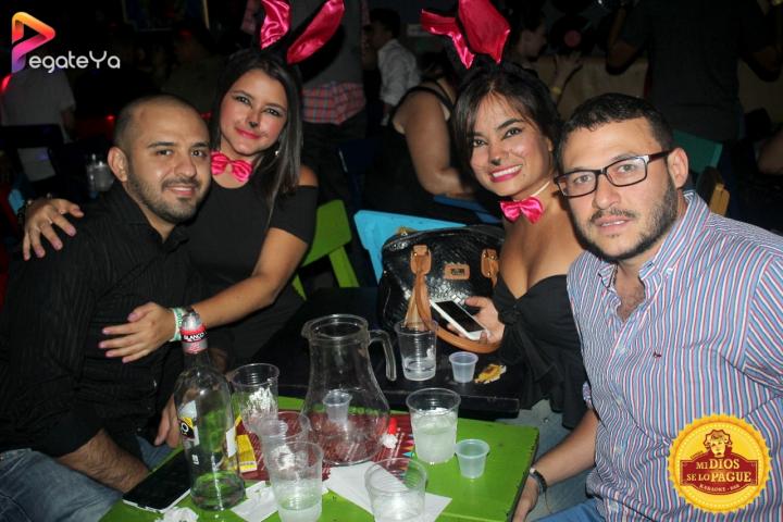 Foto 23 de Mi Dios Se Lo Pague - Hallowen 2016 en Fonda Mi Dios Se Lo Pague, Cali
