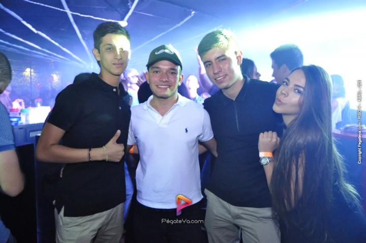 Foto 47 de PISO V - Sabado 8 de abril de 2017 en Bar Piso V Bucaramanga, Bucaramanga