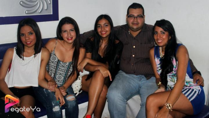 Foto 10 de Ahma Bar - 5to FDS Enero 2015 en Ahma Cali, Cali