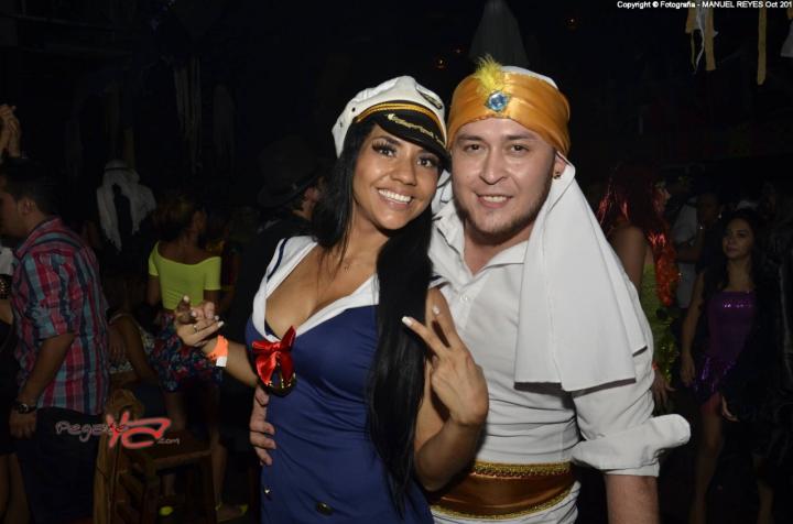 Foto 58 de Matildelina viernes 31 octubre de 2014 en Discoteca Matildelina Bucaramanga, Bucaramanga