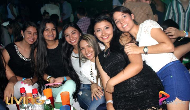 Foto 12 de Living Night Club - 5to FDS Enero 2015 en Living Night Club, Cali