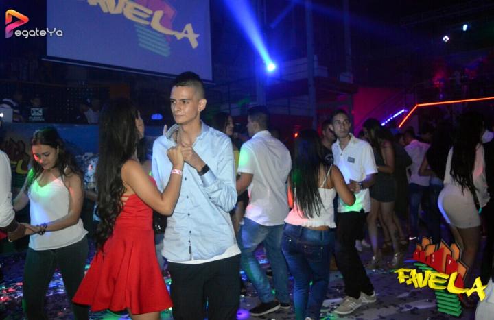 Foto 39 de Favela Club - 1er Fds Mayo 2017 en Favela Club Menga, Cali