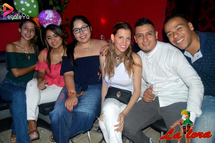 Foto 4 de La Lora - 1er Fds Junio 2017 en La Lora Bar, Cali
