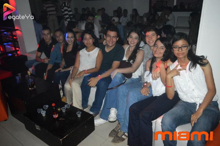 Foto 35 de Miami Bar - Amor & Amistad 2016 en Miami Bar Cali, Cali