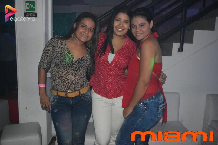 Foto 29 de Miami - 1er - 2do Fds Agosto 2016 en Miami Bar Cali, Cali
