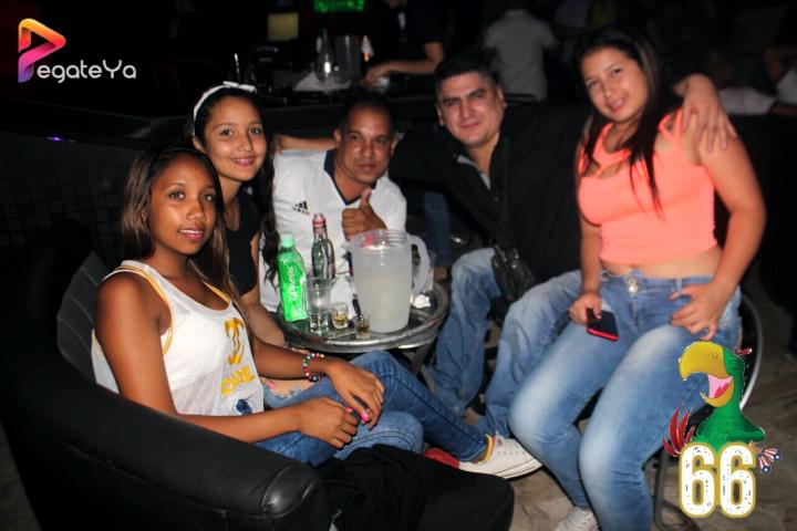 Foto 30 de La lora Bar - 1er Fds Junio 2016 en La Lora Bar, Cali