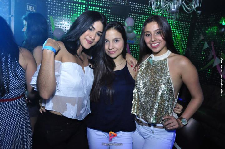 Foto 2 de Piso V - Sábado 6 de mayo de 2017 en Bar Piso V Bucaramanga, Bucaramanga