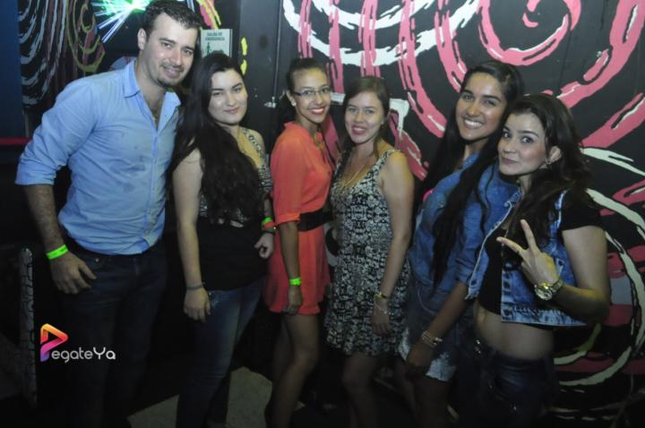 Foto 56 de El Manicomio sábado 06 de junio 2015 en Discoteca El Manicomio Bucaramanga, Bucaramanga