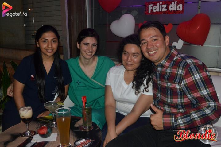 Foto 13 de Blondie - 2do Fds Febrero 2017 en Blondie Bar Cali, Cali