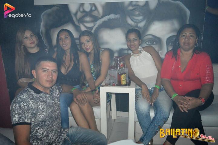 Foto 30 de Bailatino - 4TO Fds Abril 2016 en Bailatino - Bar, Cali