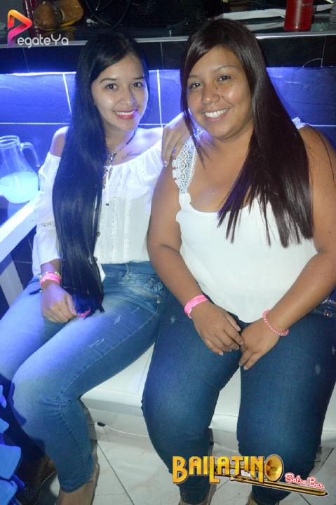 Foto 4 de Bailatino - 1er & 2do Fds Oct 2016 en Bailatino - Bar, Cali