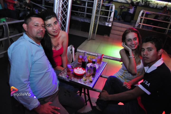 Foto 37 de New York sábado 18 de abril 2015 en Discoteca New York Bucaramanga, Bucaramanga